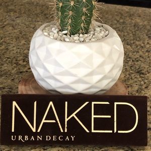 Urban Decay Naked eye palette